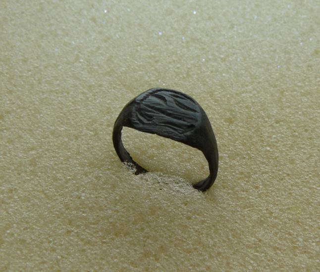 История одной семьи дзен бронзовое кольцо. Колечко для брелка бронза.