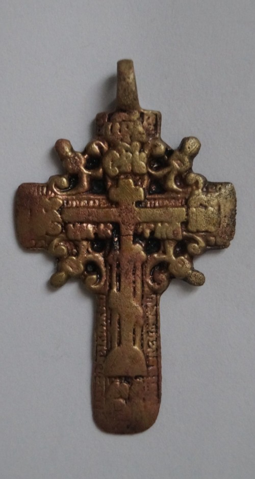 Крест 18 век. Двенадцатиконечный крест 18 века. Крест 18 века Железный. Золотые кресты 18 века.