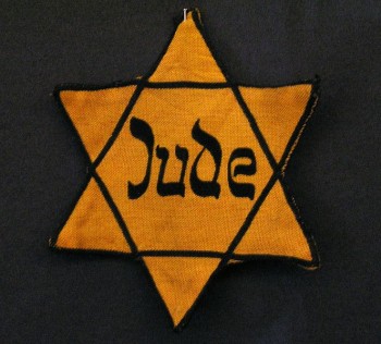 Yellow-star-Jude--Judenstern_JMW.jpg