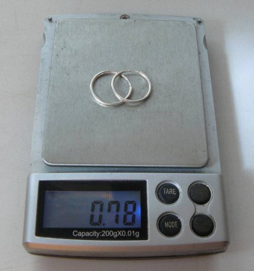 серьги кольца 0,78гр вес