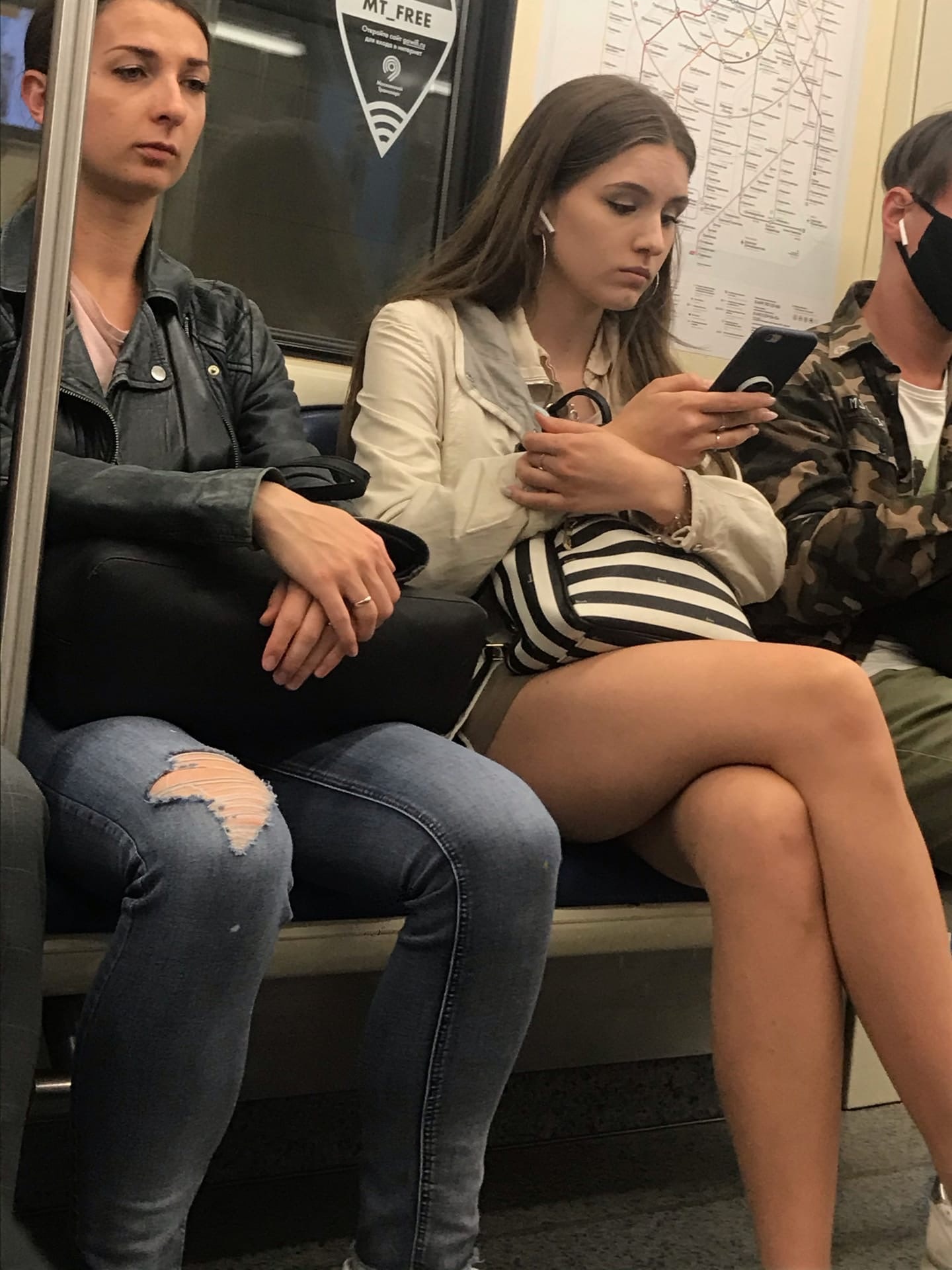 Подсмотренное в метро