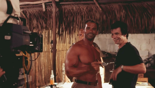 PREDATOR-1987-Arnold-Schwarzenegger-as-Dutch-and-Directed-John-McTiernan.jpg